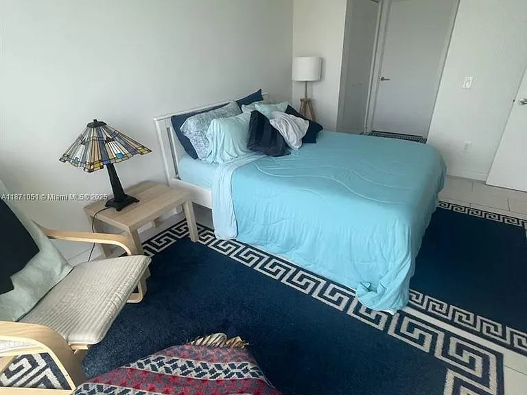 4250 Biscayne Blvd — Photo 4