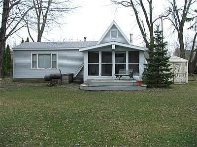 1st image of 8920 Stephens Dr