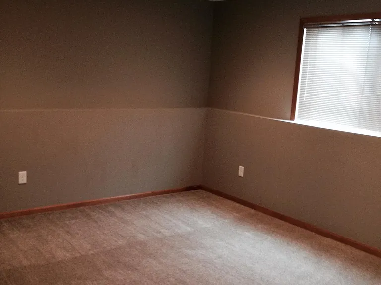 1172 Lindsey Ln — Photo 14