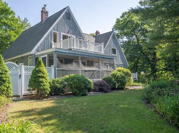 59 Mansfield St, Sharon, MA 02067