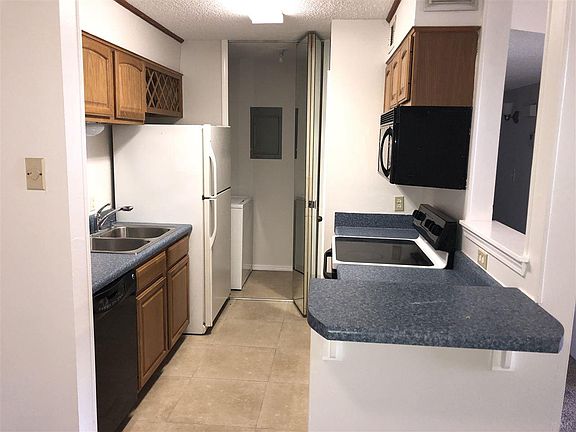 4th image of 2299 Scenic Highway K #2