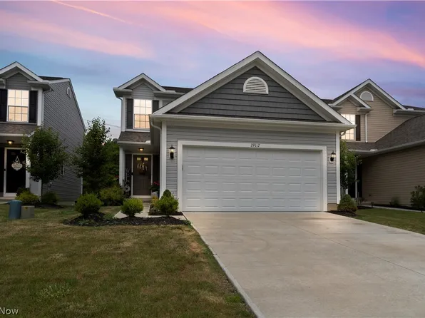29117 Pembrooke Blvd, Olmsted Township, OH 44138