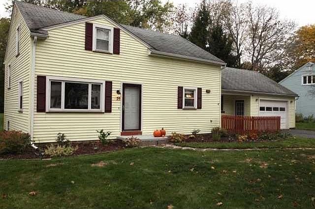 1st image of 25 Carolin Dr