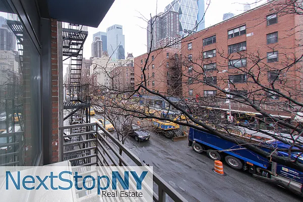 Rented by NextStopNY | media 16