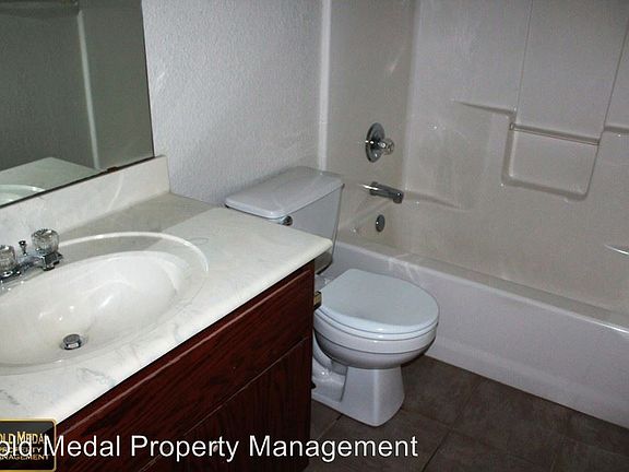 5th image of 2600 Lucille Dr Unit A