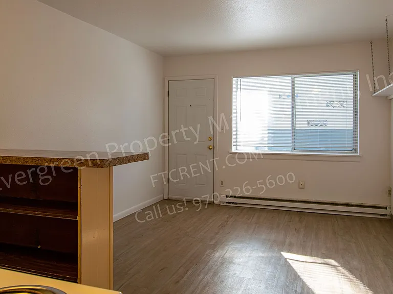 500 W Laporte Ave — Photo 5
