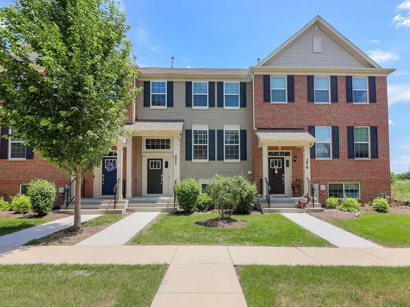 277 Lakeshore Dr, Oswego, IL 60543