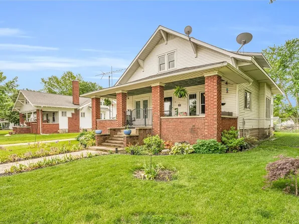 100 E North 3rd St, Findlay, IL 62534