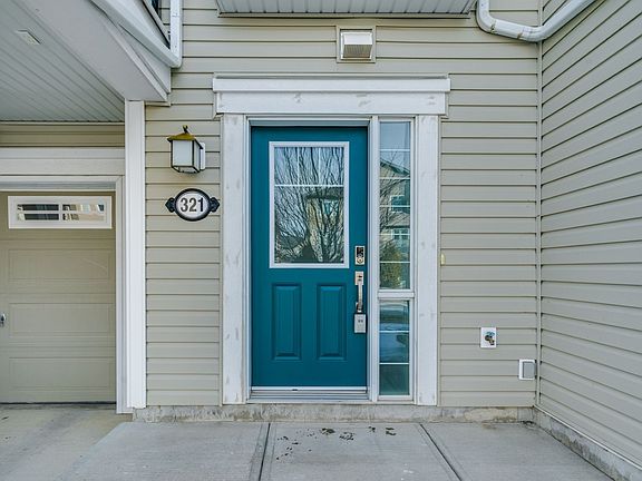 3rd image of 321 Windstone Gdns SW