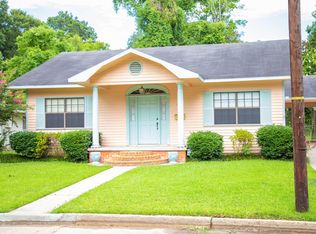 413 N Walnut St, Opelousas, LA 70570