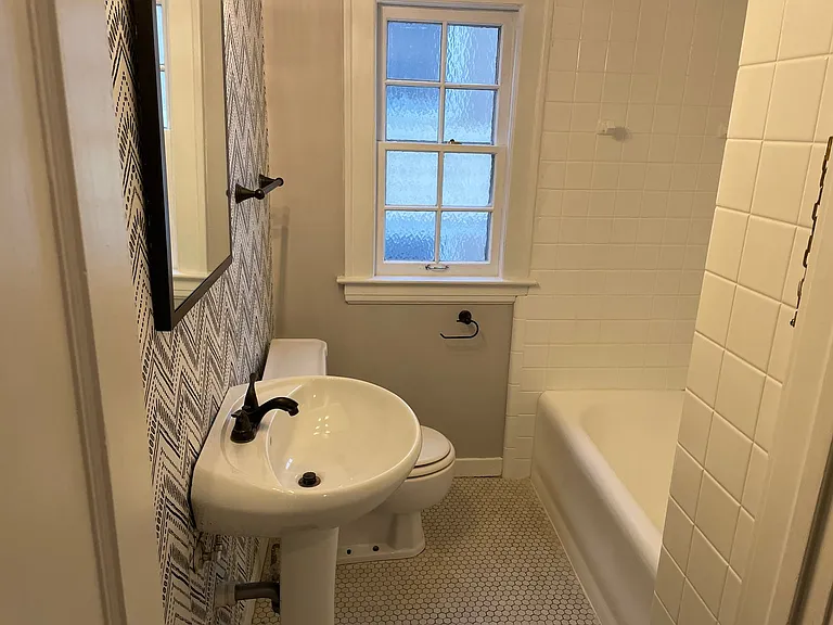 9 Union Ave NE — Photo 13