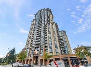 10777 University Dr #609, Surrey, BC V3T 0E6