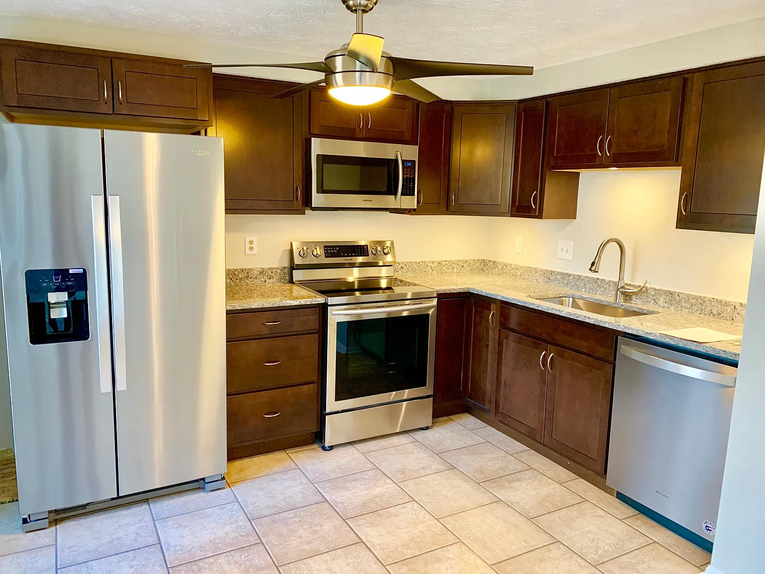 7515 Summer Blossom Ln — Photo 4