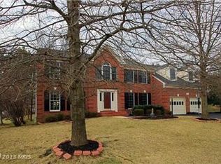 9326 Braymore Cir, Fairfax Station, VA