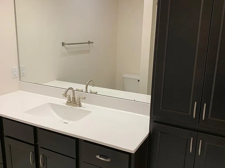 300 Old Mill Rd — Photo 10