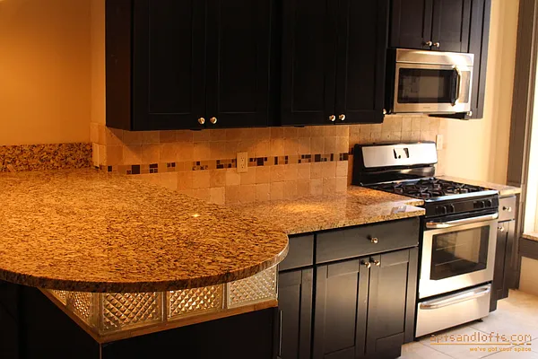 Rented by aptsandlofts.com | media 17