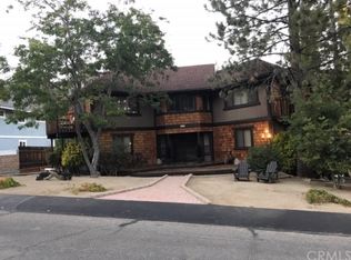 792 Apple Ave, Wrightwood, CA 92397