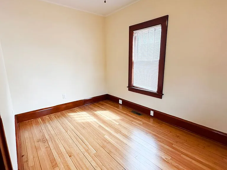 44 Drew St — Photo 6