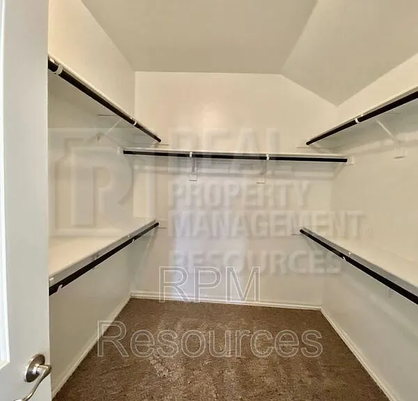 9501 Timberwind Ln — Photo 15