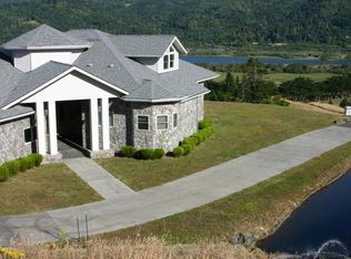 94589 N Bank Rogue, Gold Beach, OR 97444