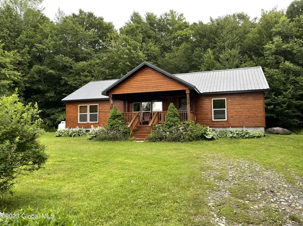 173 Lake Edward Road, Bleecker, NY 12078