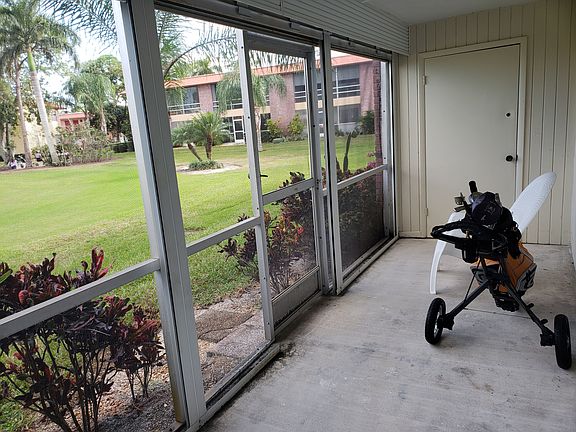 patio w shutters, 9th hole