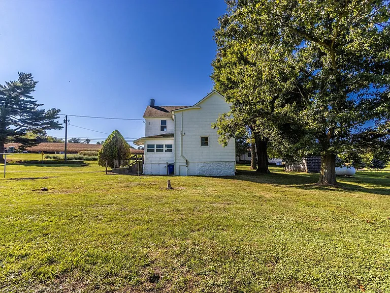 13634 Glissans Mill Rd — Photo 47