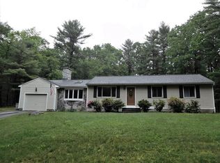 31 Lakin St, Pepperell, MA 01463