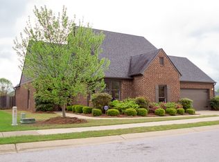 6409 Oakmont Cir, Bessemer, AL 35022