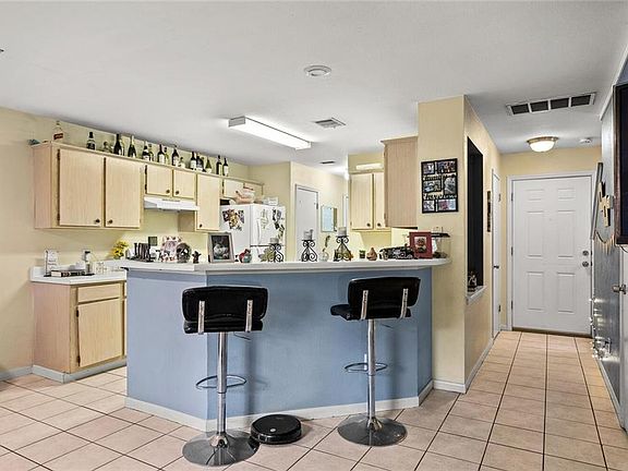 4th image of 9708 Sugar Hill Dr
