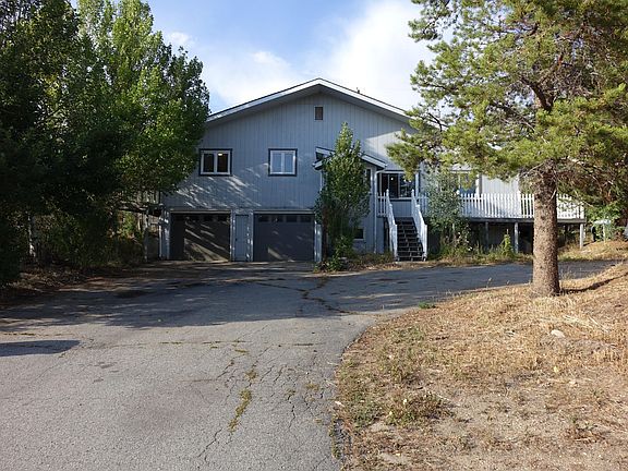 3rd image of 215 W Garnet Ave
