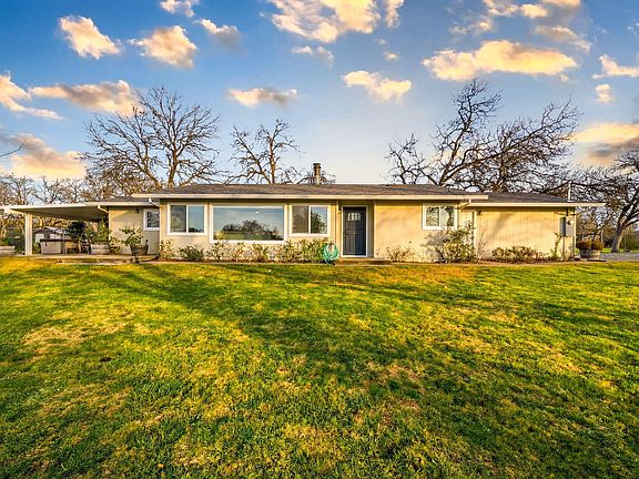 4th image of 19690 Harp Rd