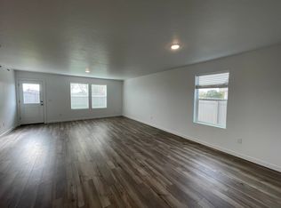 8669 E Pink Bud St, Nampa, ID 83687