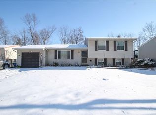 2907 Pawnee Dr, Indianapolis, IN