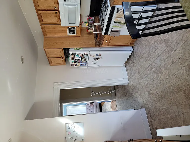 5 Irving St #1 — Photo 9