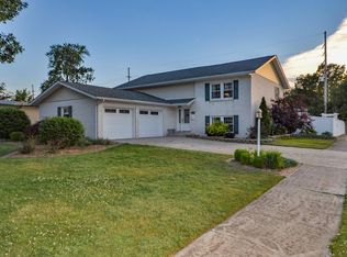 7844 Harrison Ave, Munster, IN