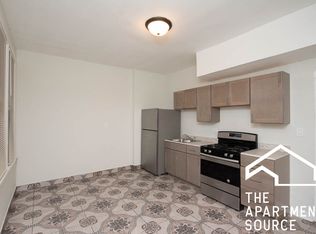 1255 N Harding Ave #1S, Chicago, IL 60651