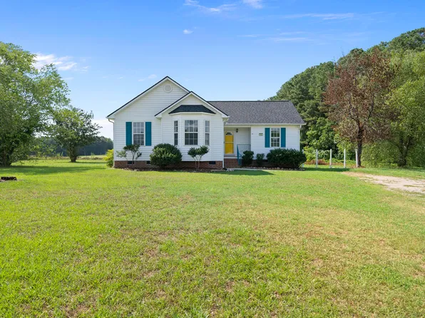 112 Grayson Pl, Clayton, NC 27520