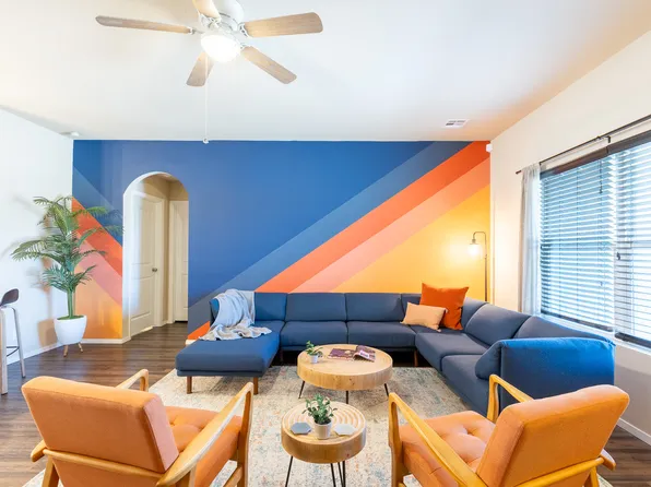 1235 E Quincy St E, Broken Arrow, OK 74012