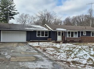 11043 Secor Rd, Temperance, MI 48182