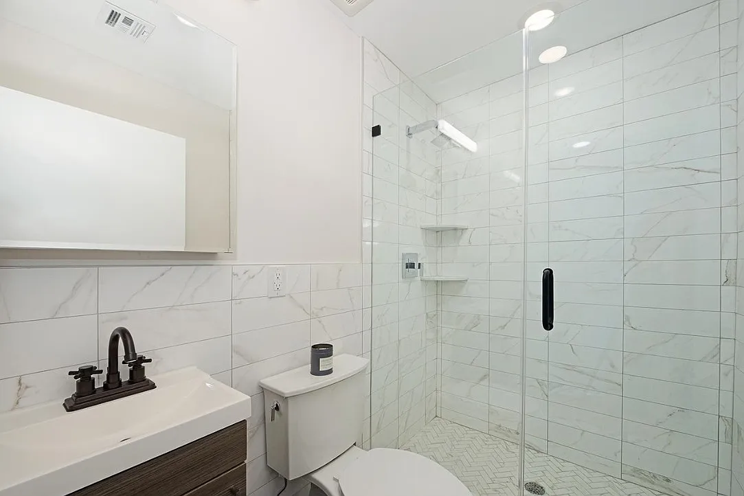2 bed, 966 sqft, $4,500 — Photo 3