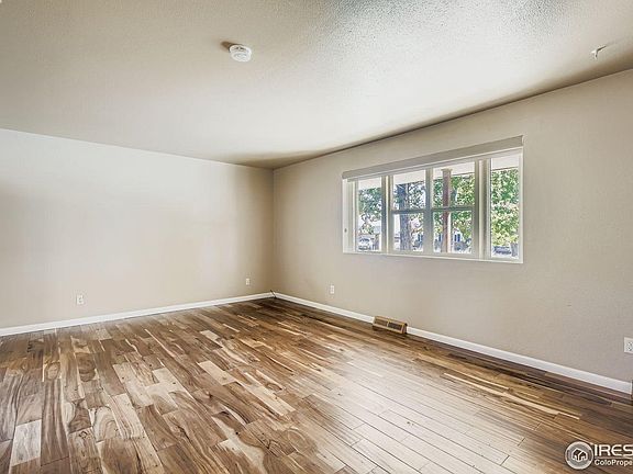 5th image of 331 Frederick Dr