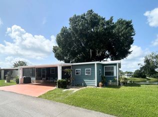 110 Country Ln, Plant City, FL 33565