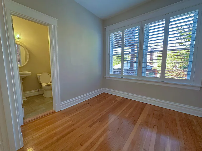 6117 Westminster Pl — Photo 8