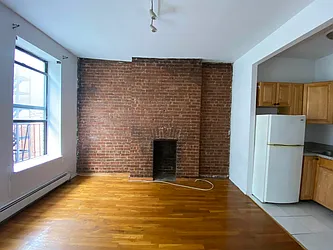 Rented by Best Apartments North Inc