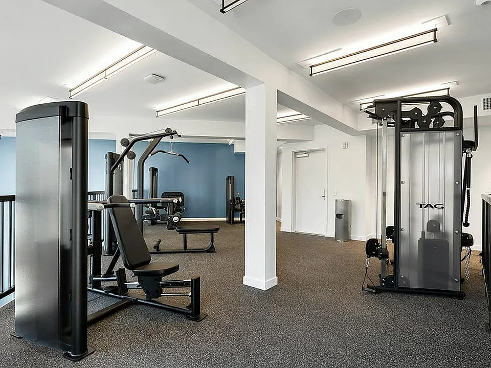 Experience the convenience of an on-site fitness center with state-of-the-art equipment at 805 Riverfront Apartments in Sacramento