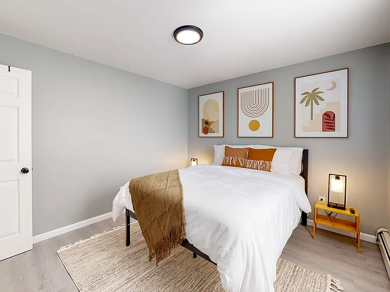 44 Hall St #1 — Photo 9