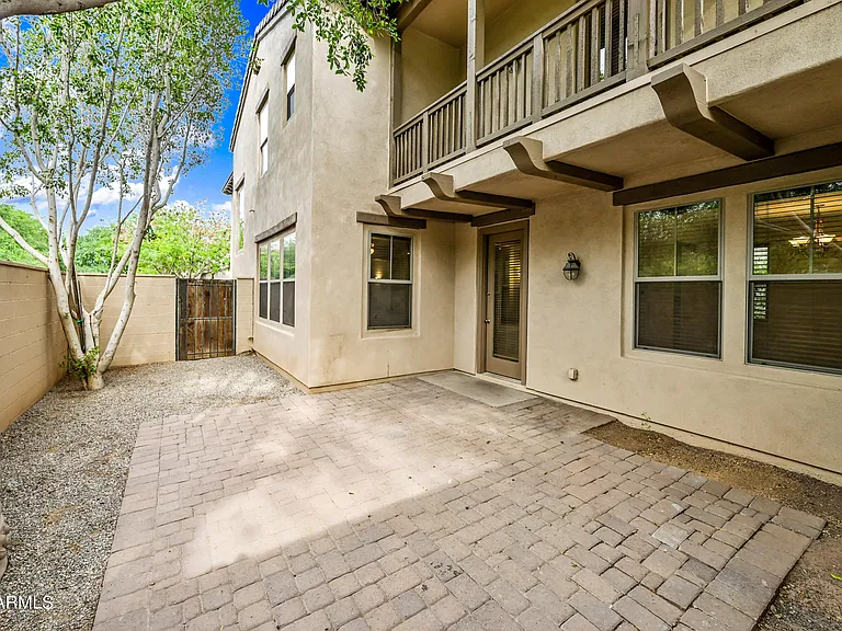 15340 W Dahlia Dr — Photo 37