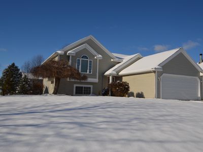 8661 Grainery Rd SE, Caledonia, MI, 49316