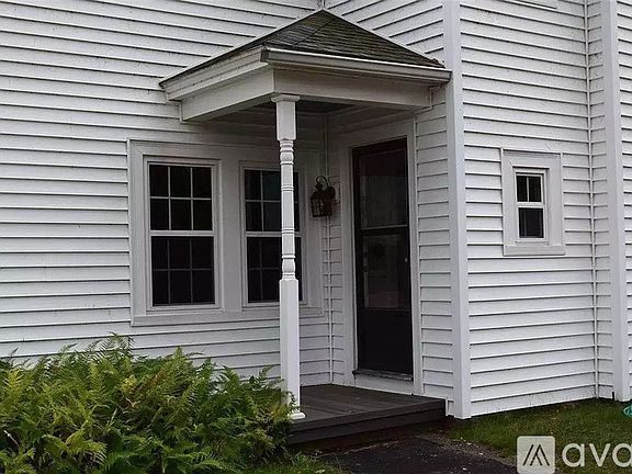 2nd image of 11 Church St Unit 1